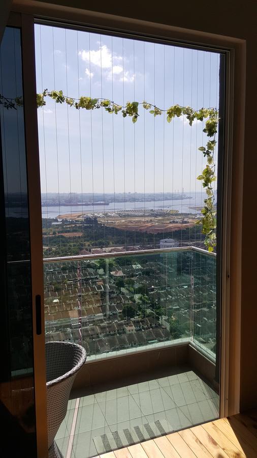 ג'והור בהרו D'Calton Seaview Apartment מראה חיצוני תמונה